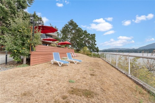 11680 Fairtide Rd, Ladysmith, BC 
