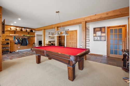 Salle familiale - 55 Ch. Bélair, Val-Des-Lacs, QC - Indoor Photo Showing Other Room