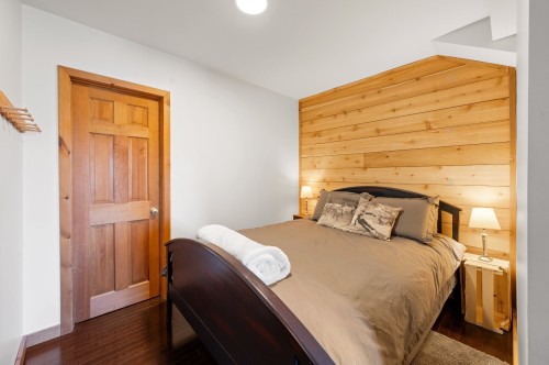 Chambre à coucher - 55 Ch. Bélair, Val-Des-Lacs, QC - Indoor Photo Showing Bedroom