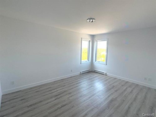 Chambre à coucher principale - 4-313 Av. Nault, Rouyn-Noranda, QC - Indoor Photo Showing Other Room