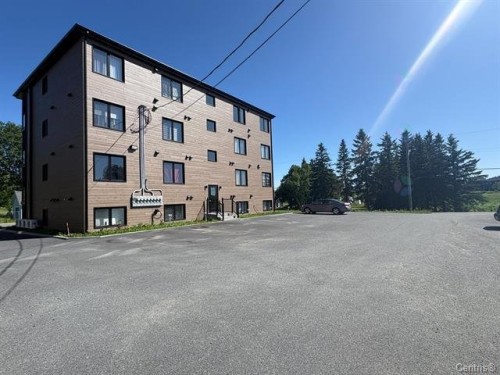Face arrière - 4-313 Av. Nault, Rouyn-Noranda, QC - Outdoor