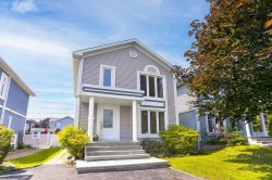 17 Rue Charles-Yelle La Prairie, QC J5R 6B1