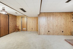 Family Room - 