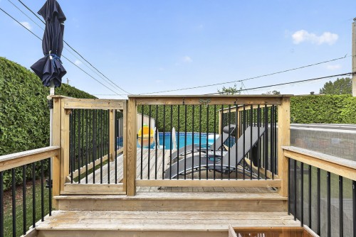 Piscine - 38 Rue Toupin, Saint-Constant, QC - Outdoor With Exterior