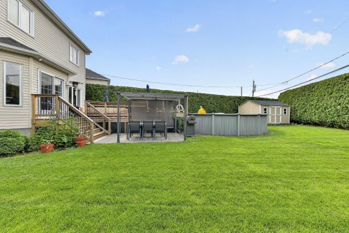 Jardin - 38 Rue Toupin, Saint-Constant, QC - Outdoor