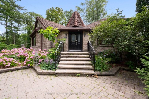 2234 Gordon Drive, Mississauga, ON - Outdoor