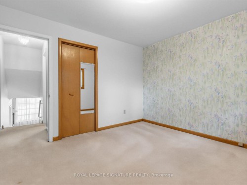 162 Bathgate Drive, Toronto, ON - Indoor Photo Showing Other Room