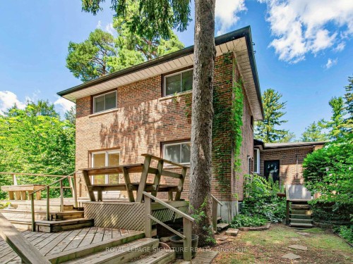 162 Bathgate Drive, Toronto, ON - Outdoor With Deck Patio Veranda