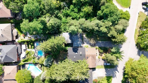 162 Bathgate Drive, Toronto, ON - Outdoor With View