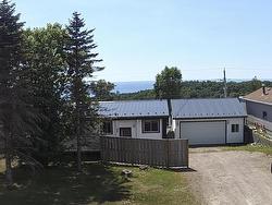 88 Lakeview Drive  Terrace Bay, ON P0T 2W0