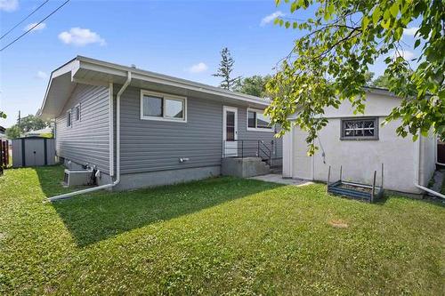 102 Ashbury Bay, Winnipeg, MB - Outdoor