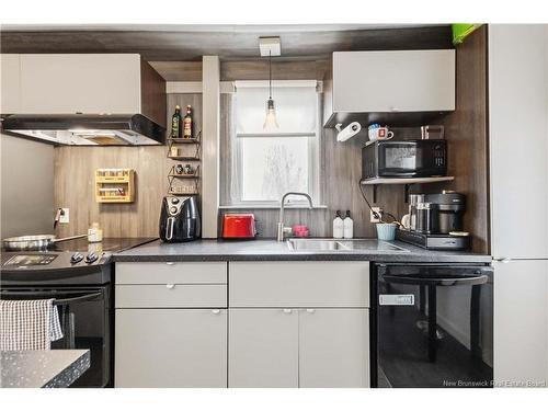 743 Salisbury Rd, Moncton, NB 