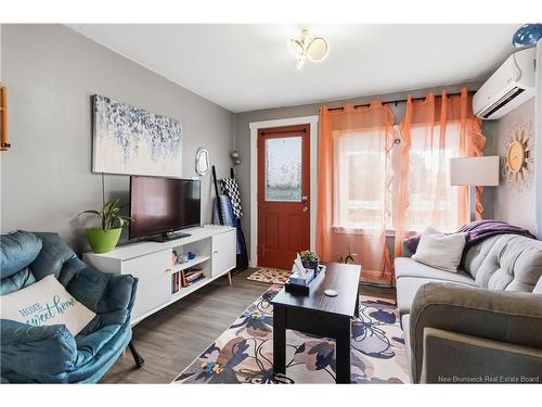 743 Salisbury Rd, Moncton, NB 