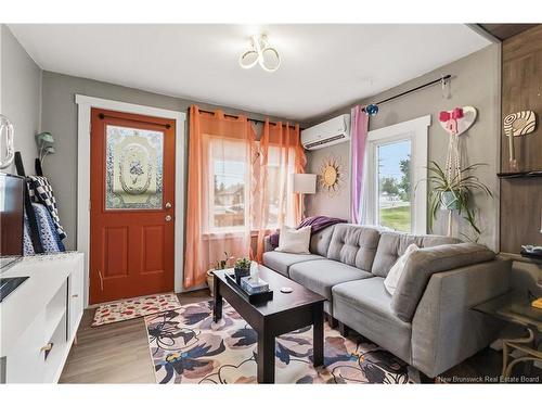 743 Salisbury Rd, Moncton, NB 