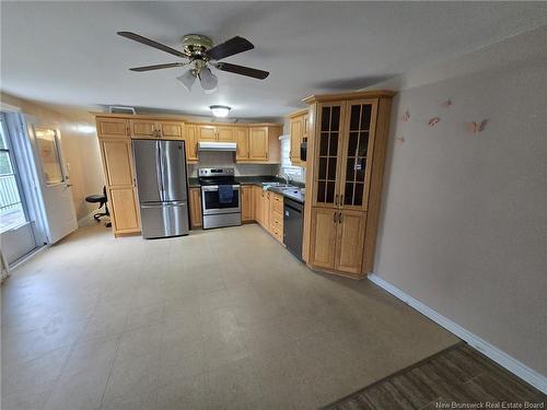 190 Lakeside Avenue, Bathurst, NB 