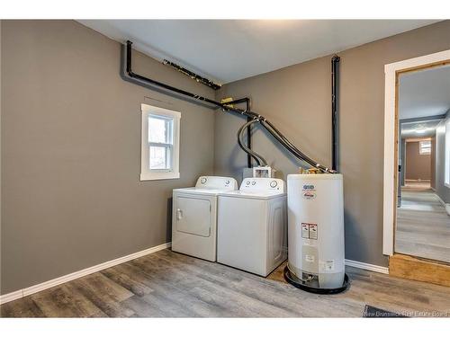 167 Adelaide St, Saint John, NB - Indoor Photo Showing Laundry Room