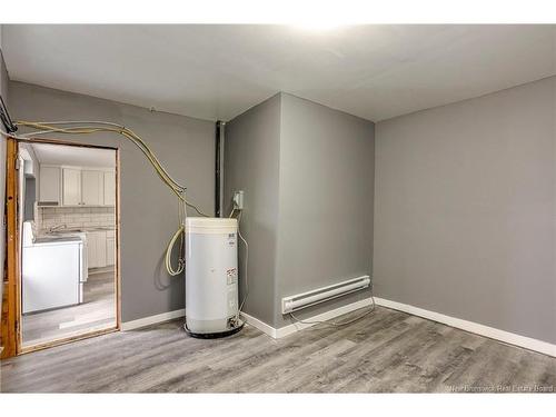 167 Adelaide St, Saint John, NB - Indoor Photo Showing Laundry Room