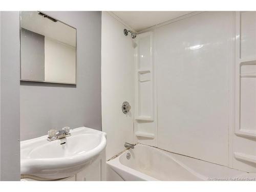 167 Adelaide St, Saint John, NB - Indoor Photo Showing Bathroom