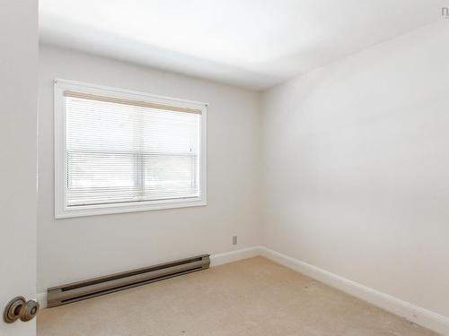 20 Connaught Avenue, Middleton, NS - Indoor Photo Showing Other Room