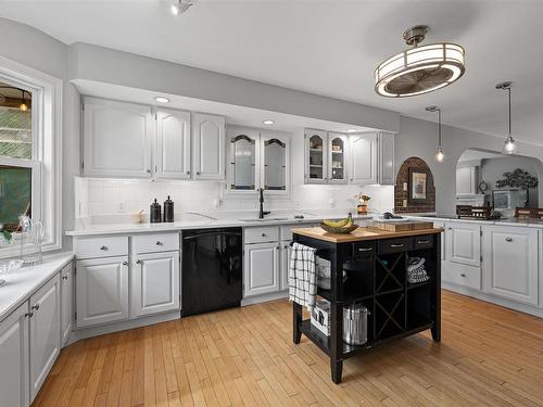 17 Oakley Avenue, Halifax, NS - Indoor Photo Showing Kitchen With Upgraded Kitchen