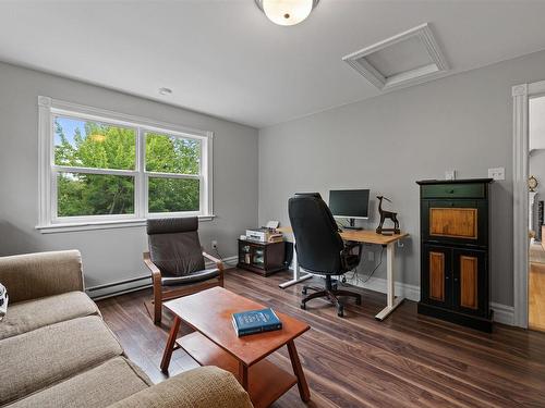 17 Oakley Avenue, Halifax, NS - Indoor