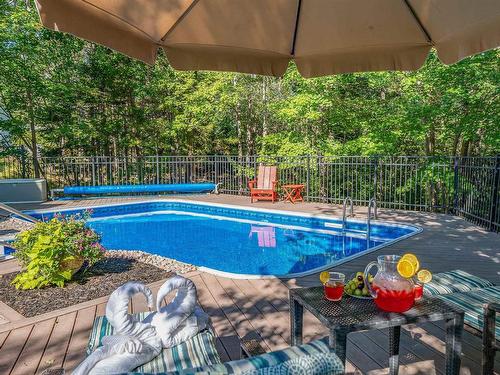 17 Oakley Avenue, Halifax, NS - Outdoor With In Ground Pool