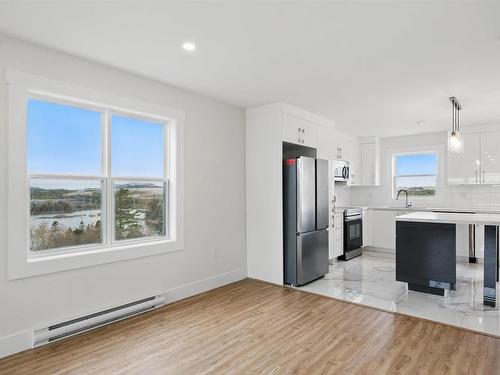 33 Flatrock Crescent, Beechville, NS - Indoor Photo Showing Kitchen With Stainless Steel Kitchen