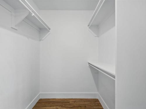 33 Flatrock Crescent, Beechville, NS - Indoor With Storage