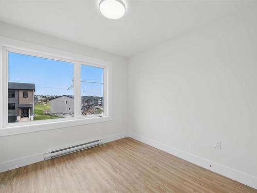 33 Flatrock Crescent, Beechville, NS - Indoor Photo Showing Other Room