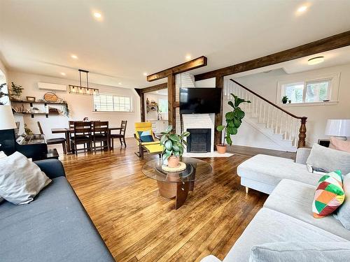 211 Winter Street, Summerside, PE - Indoor Photo Showing Living Room With Fireplace