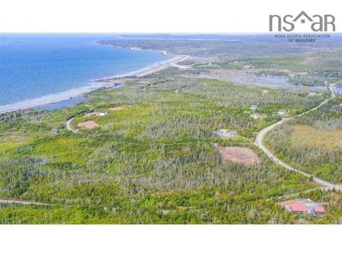 19 Lipkudamoonk Path, Clam Bay, NS 