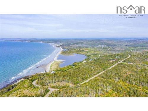 19 Lipkudamoonk Path, Clam Bay, NS 