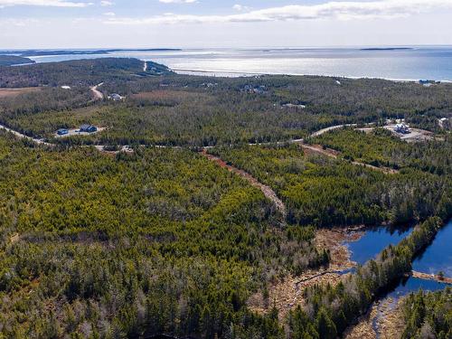 19 Lipkudamoonk Path, Clam Bay, NS 