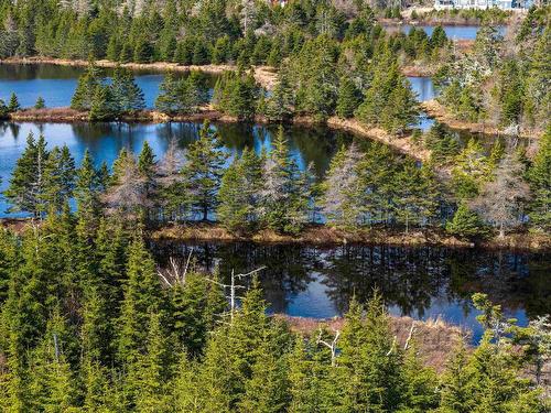 19 Lipkudamoonk Path, Clam Bay, NS 