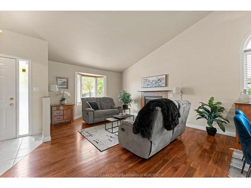 1286 Rendezvous, Windsor, ON - Indoor Photo Showing Living Room With Fireplace