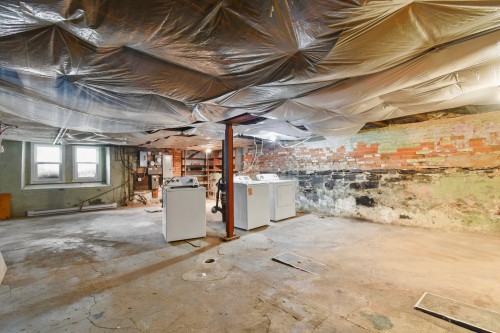 Basement - 3641  - 3643 Rue St-Urbain, Montréal (Le Plateau-Mont-Royal), QC 