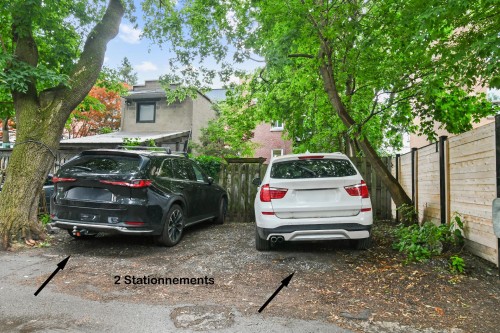 Parking - 3641  - 3643 Rue St-Urbain, Montréal (Le Plateau-Mont-Royal), QC 