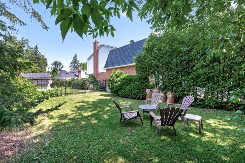 Courtyard - 417 Boul. Beaconsfield, Beaconsfield, QC - Outdoor
