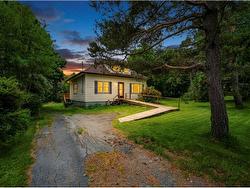 59-65 Cross Road  Bay Roberts, NL A0A 1G0