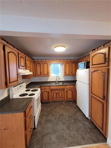 71-73 Mill Rd, Moncton, NB - Indoor Photo Showing Kitchen With Double Sink