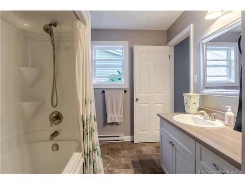 52 Drammen Dr, Fredericton, NB 