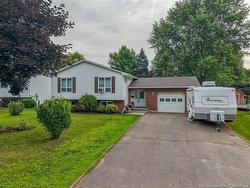 52 Drammen DR  Fredericton, NB E3A 5S2