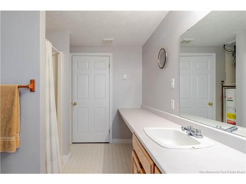 52 Drammen Dr, Fredericton, NB 