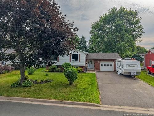 52 Drammen Dr, Fredericton, NB 