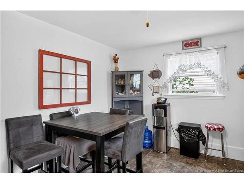 366-368 Beaconsfield Cres, Saint John, NB - Indoor Photo Showing Dining Room