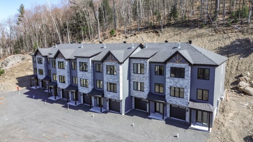 Front of Structure - 703 Ch. Des Conifères, Piedmont, QC - Outdoor With Facade