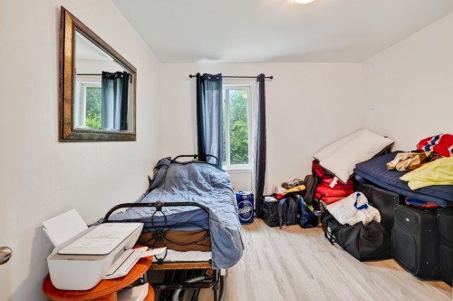 Bedroom - 234  - 236 Rue Ambroise-Dearden, Windsor, QC - Indoor