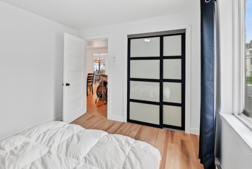 Master Bedroom - 234  - 236 Rue Ambroise-Dearden, Windsor, QC - Indoor Photo Showing Bedroom