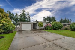 783 Galerno Rd Campbell River, BC V9W 1H9