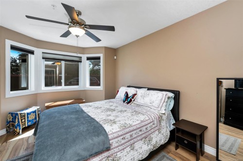#106-650 Dobson Rd, Duncan, BC - Indoor Photo Showing Bedroom
